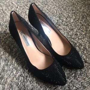 💖BOGO💖 Black Bedazzled Heels